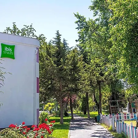 Ibis Styles Venus Hotel